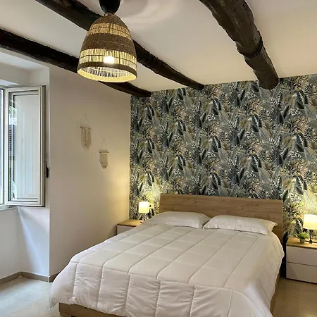 Duomo - Tribunali In The Historic Center